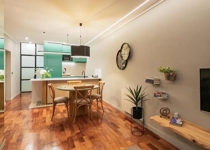 Insight Apartments- With Balcony Porto