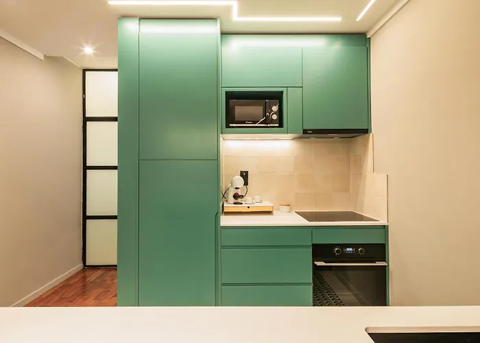 Insight Apartments- With Balcony Apartment