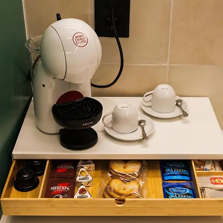 Insight Apartments- With Balcony *