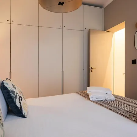 公寓 Insight Apartments- With Balcony 波尔图
