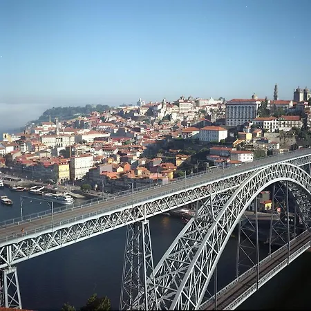 Insight Apartments- With Balcony