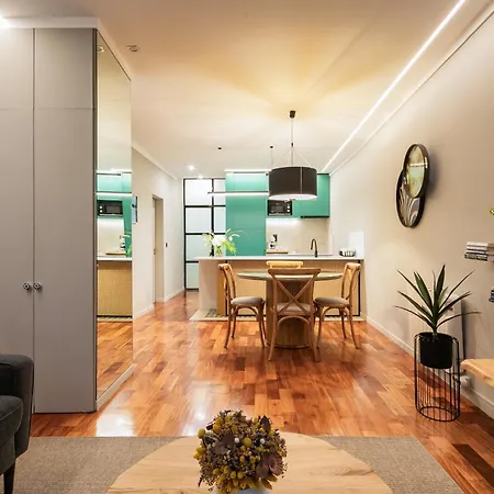 Insight Apartments- With Balcony Apartman Porto