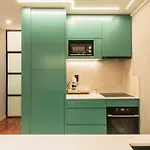 Insight Apartments- With Balcony Apartamento